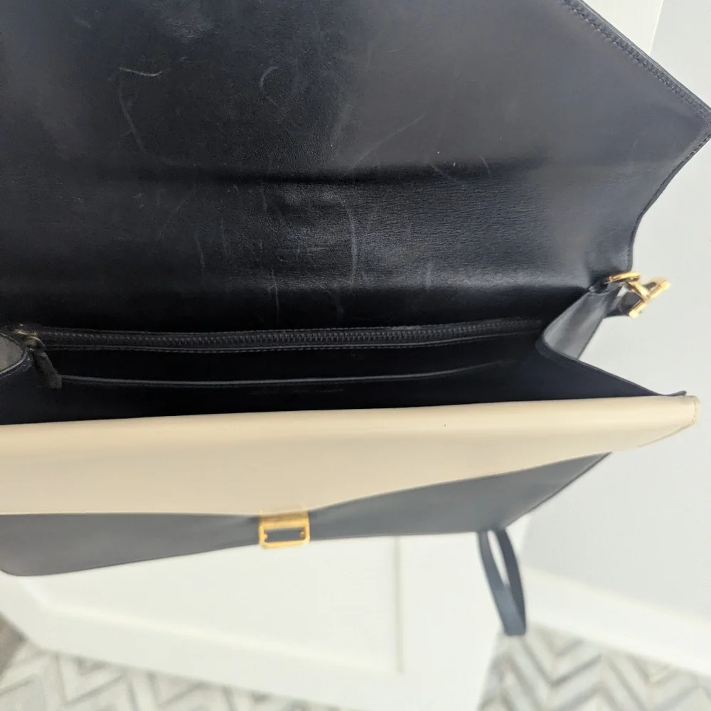 Salvatore Ferragamo classic ferragamo